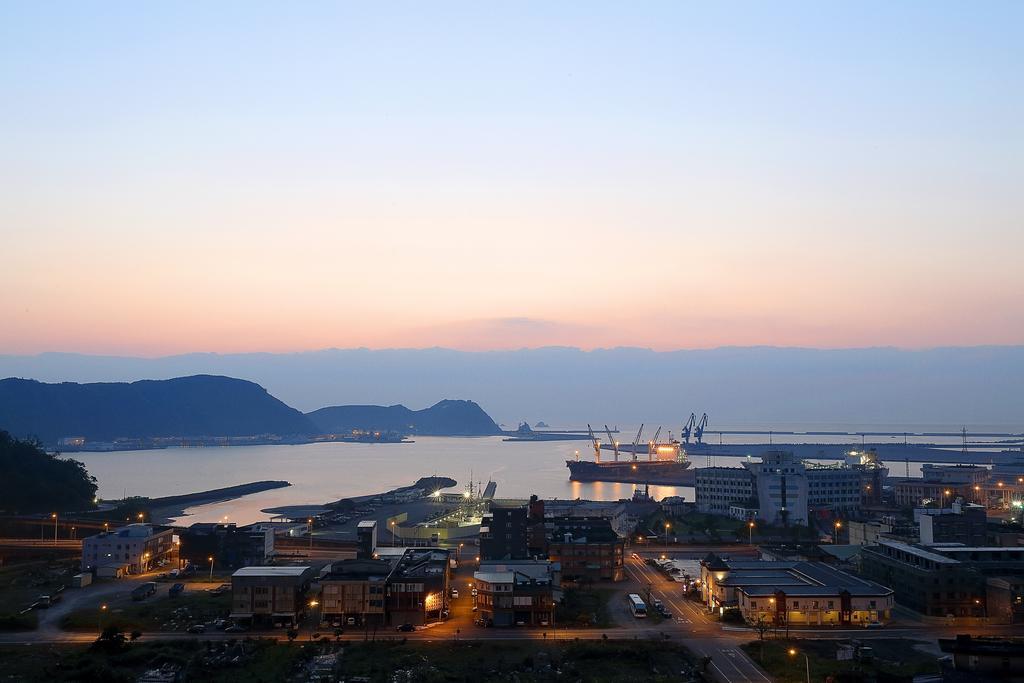 Lakeshore Hotel Suao Exterior photo