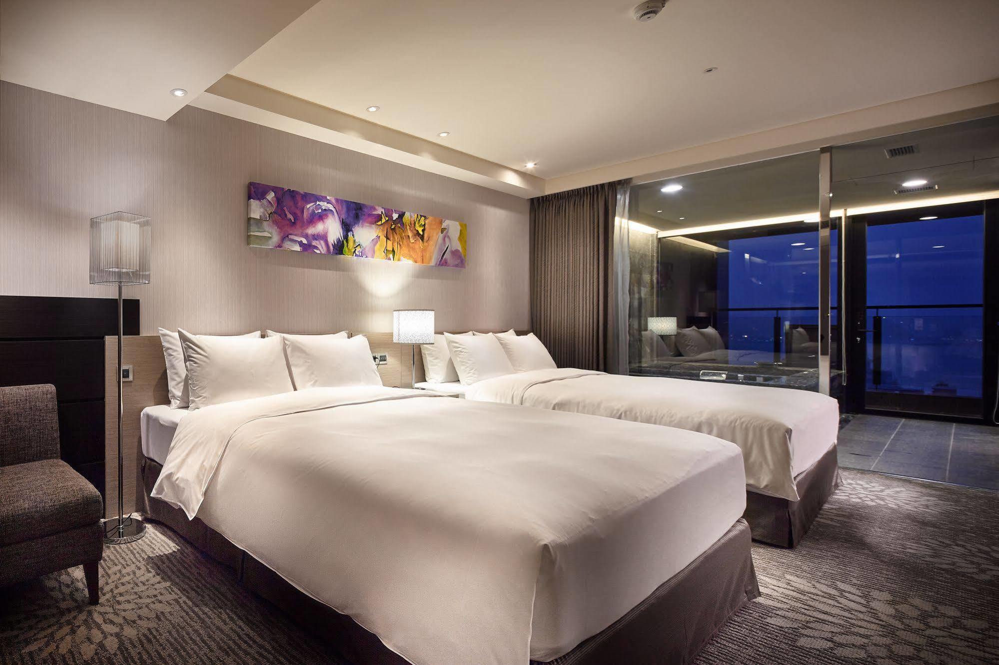 Lakeshore Hotel Suao Exterior photo