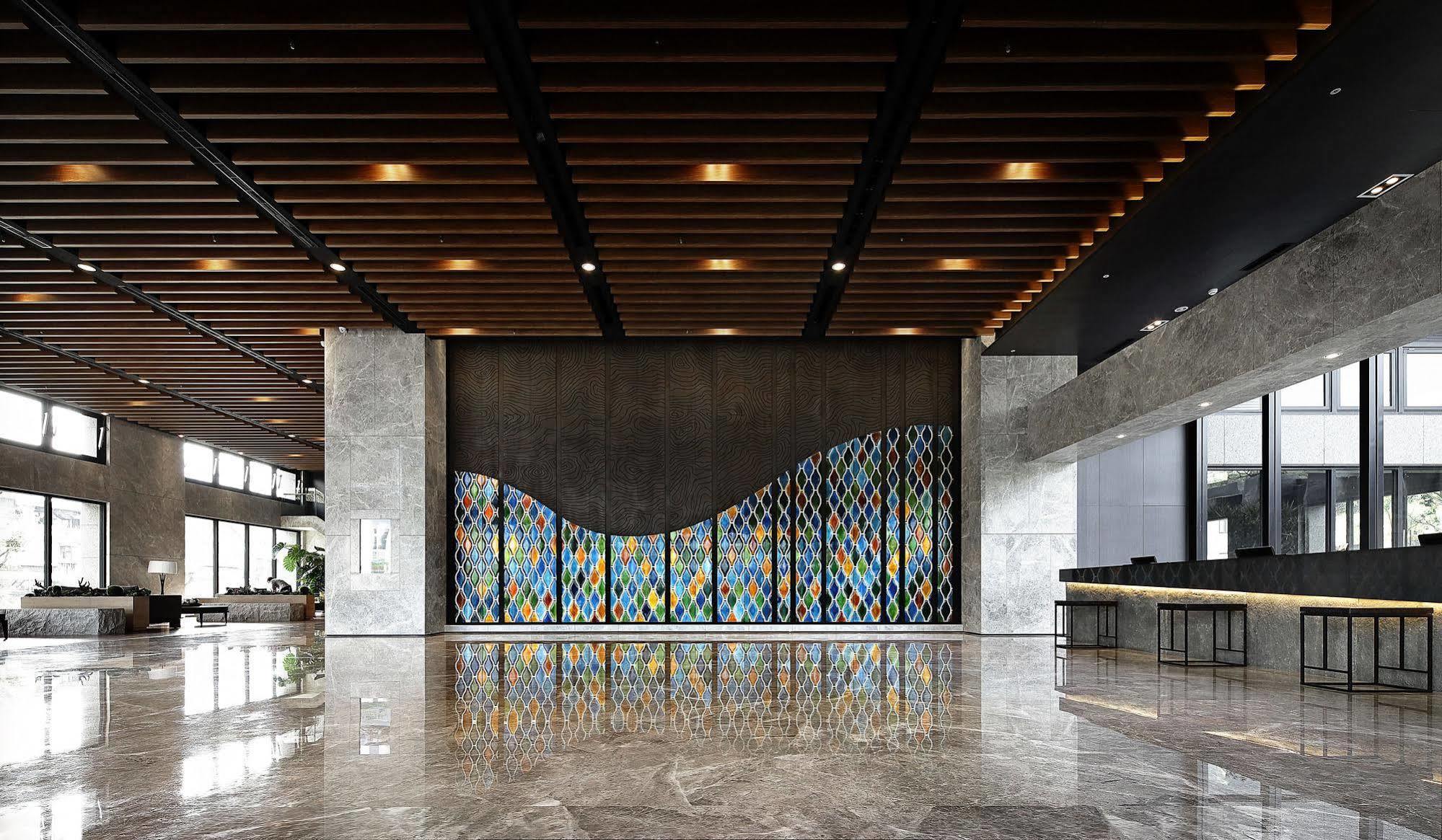 Lakeshore Hotel Suao Exterior photo